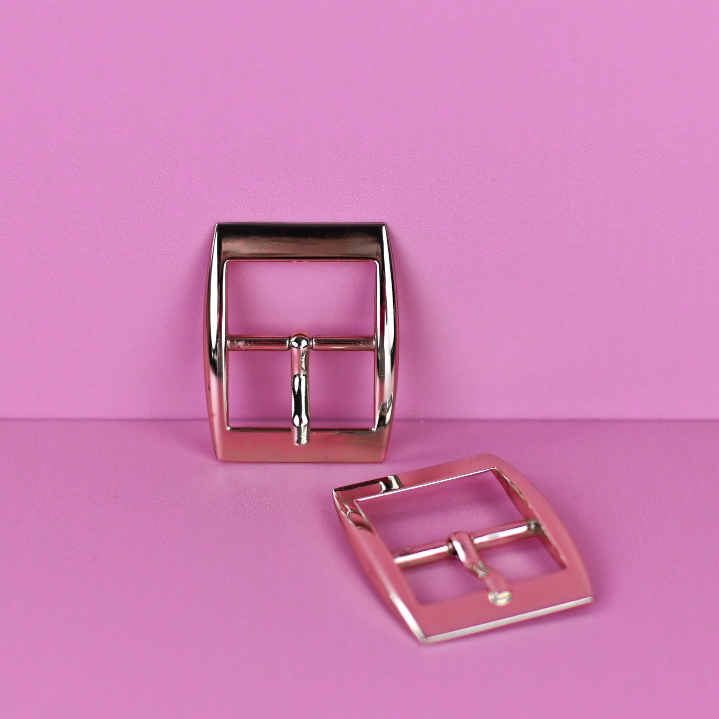 Metal clasps for sandals, set of 2