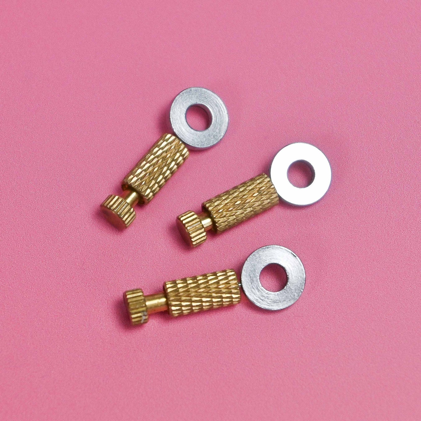 Lot de 3 aiguilles de fixation