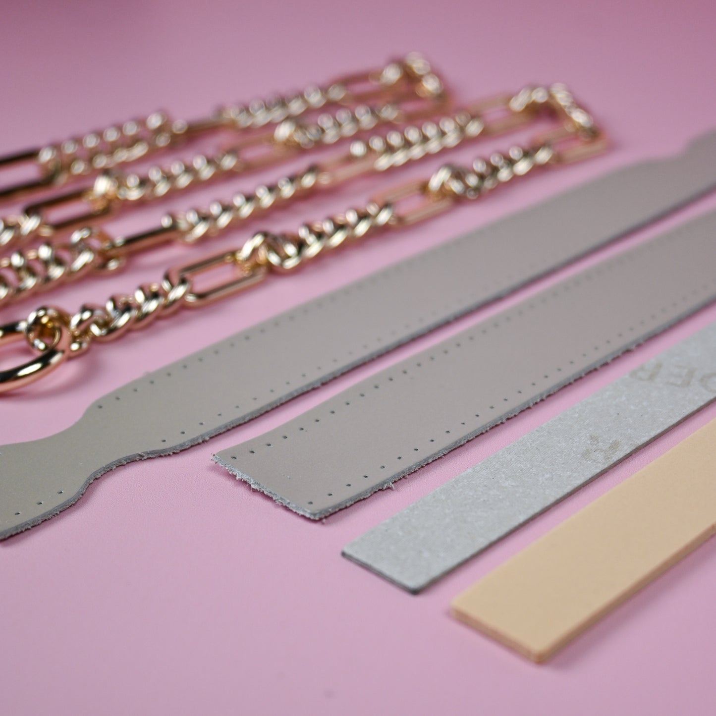Kit de bricolage : The Leather Chain