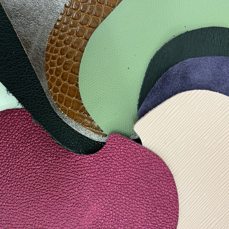 Leather pieces bundle, set of 16
