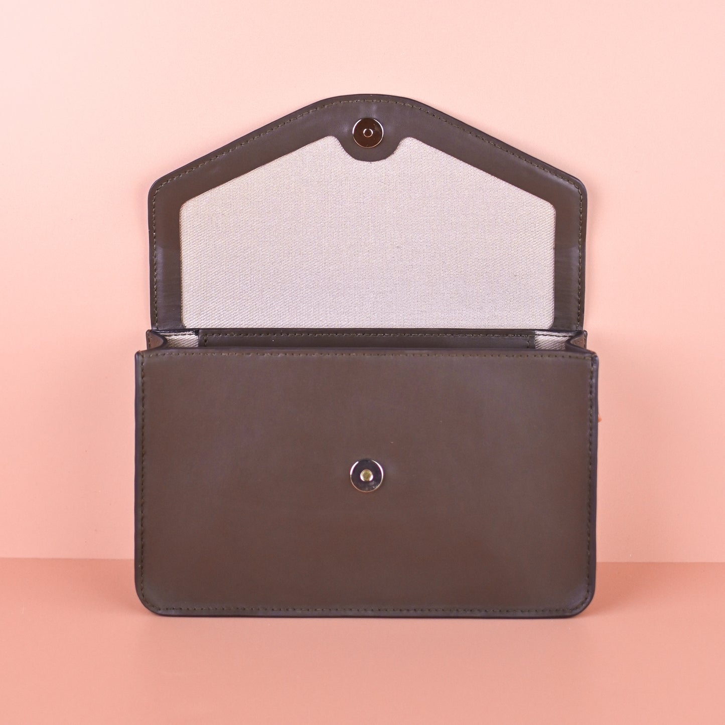 DIY box: The Ultimate Crossbody