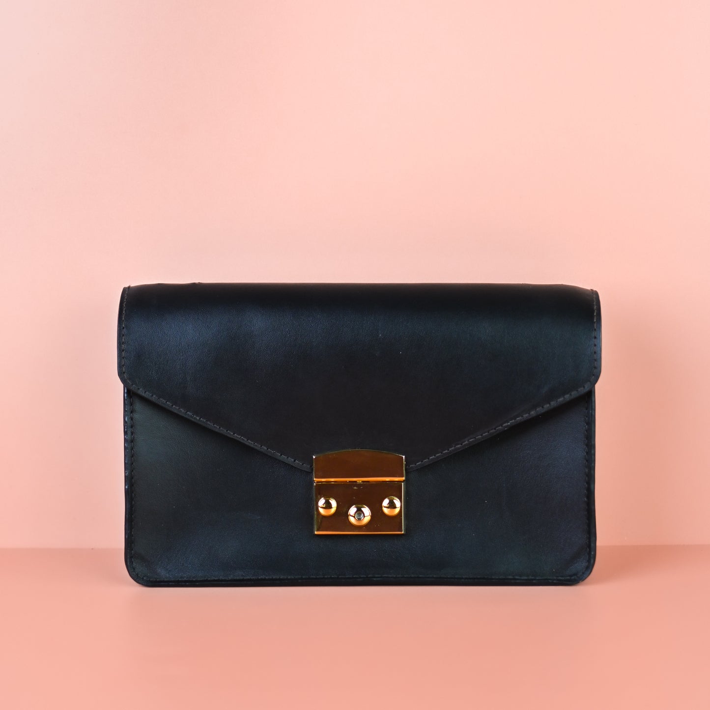 DIY box: The Ultimate Crossbody