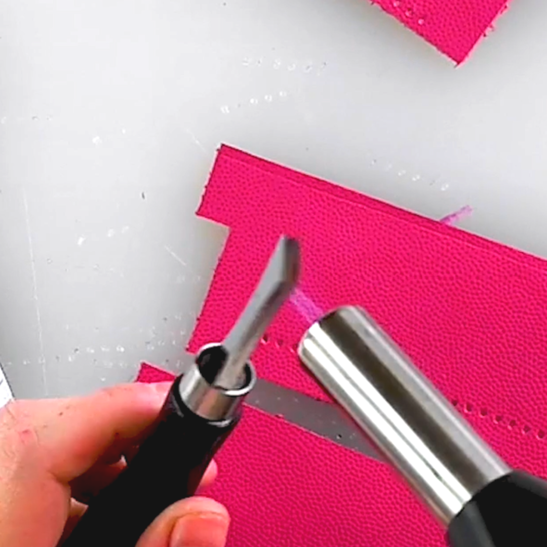 Set Prickeisen & Creaser, y compris des cours en ligne