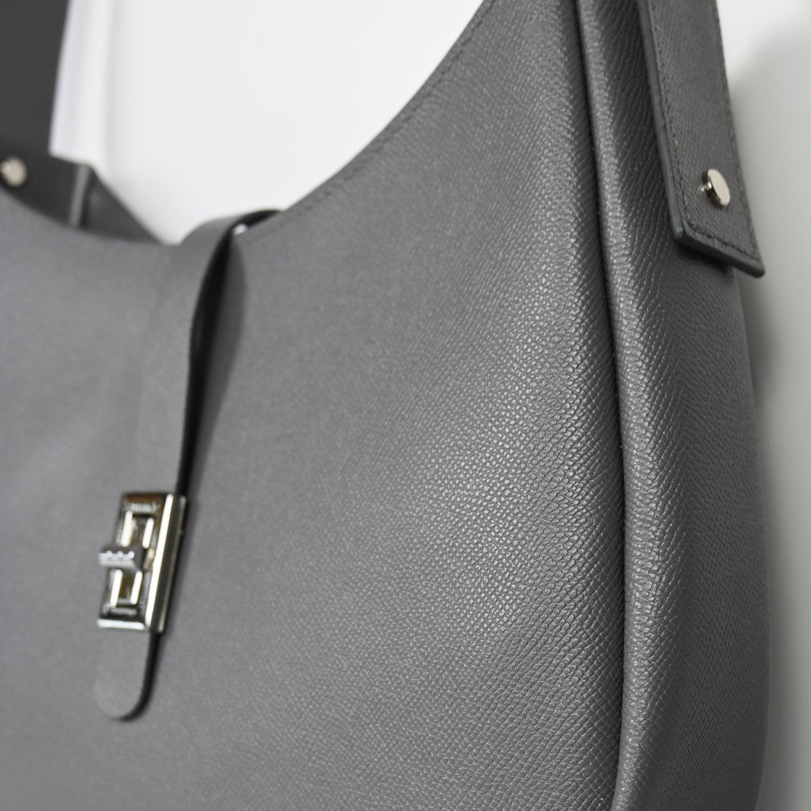 Box-DIY: The Versatile Hobo