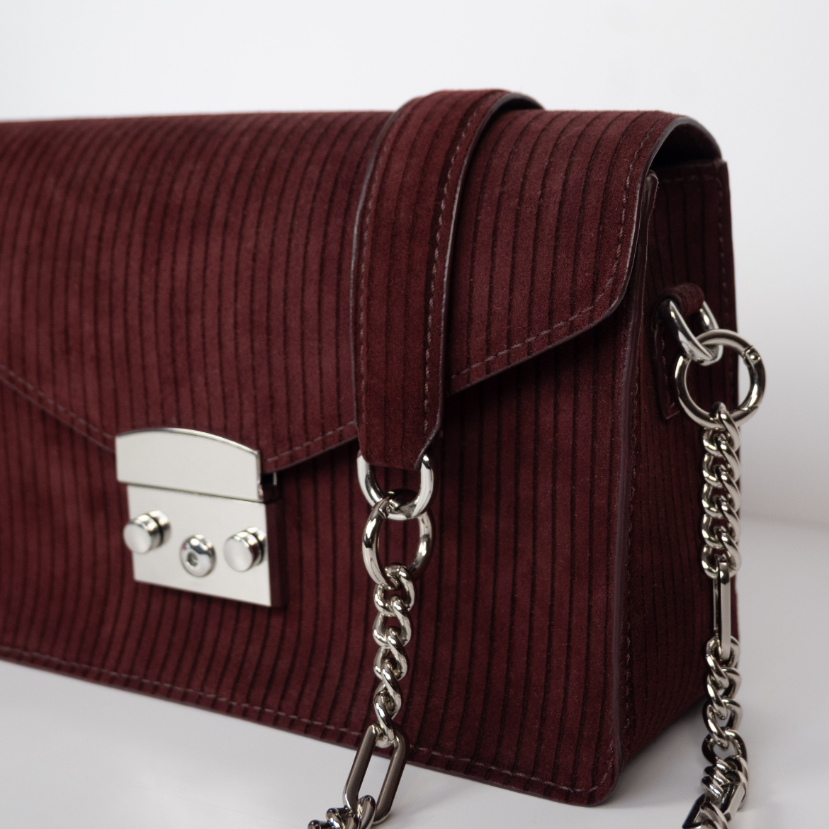 DIY-Box: The Ultimate Crossbody