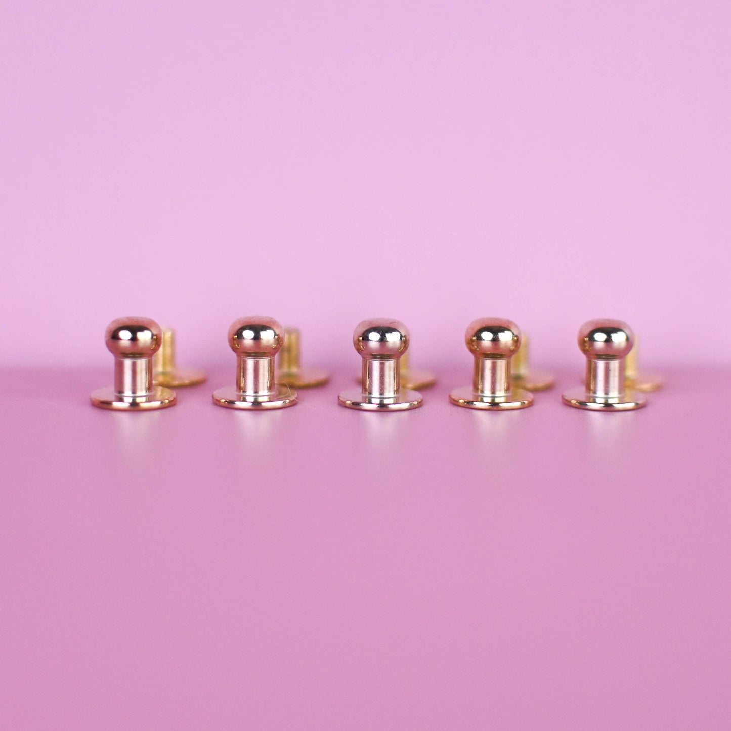 Round button screws set of 5 