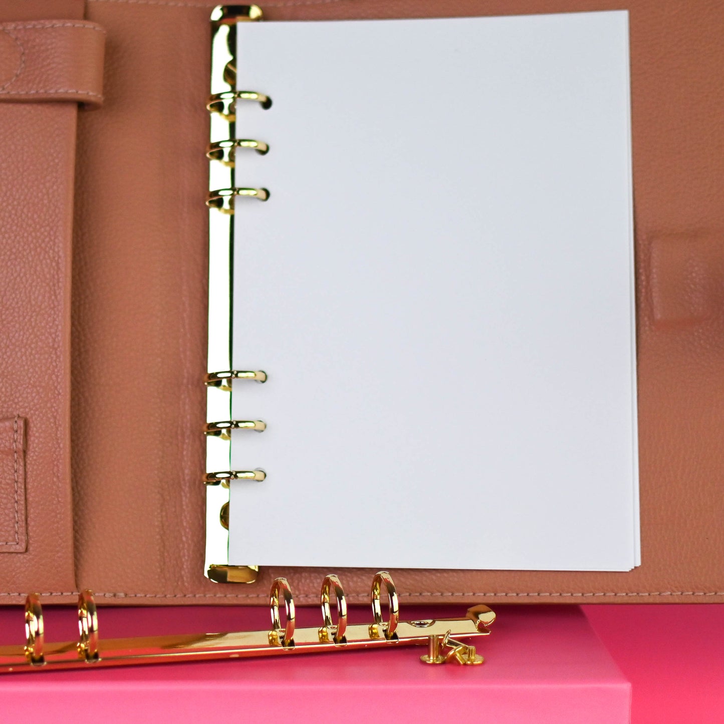 ring binder mechanism