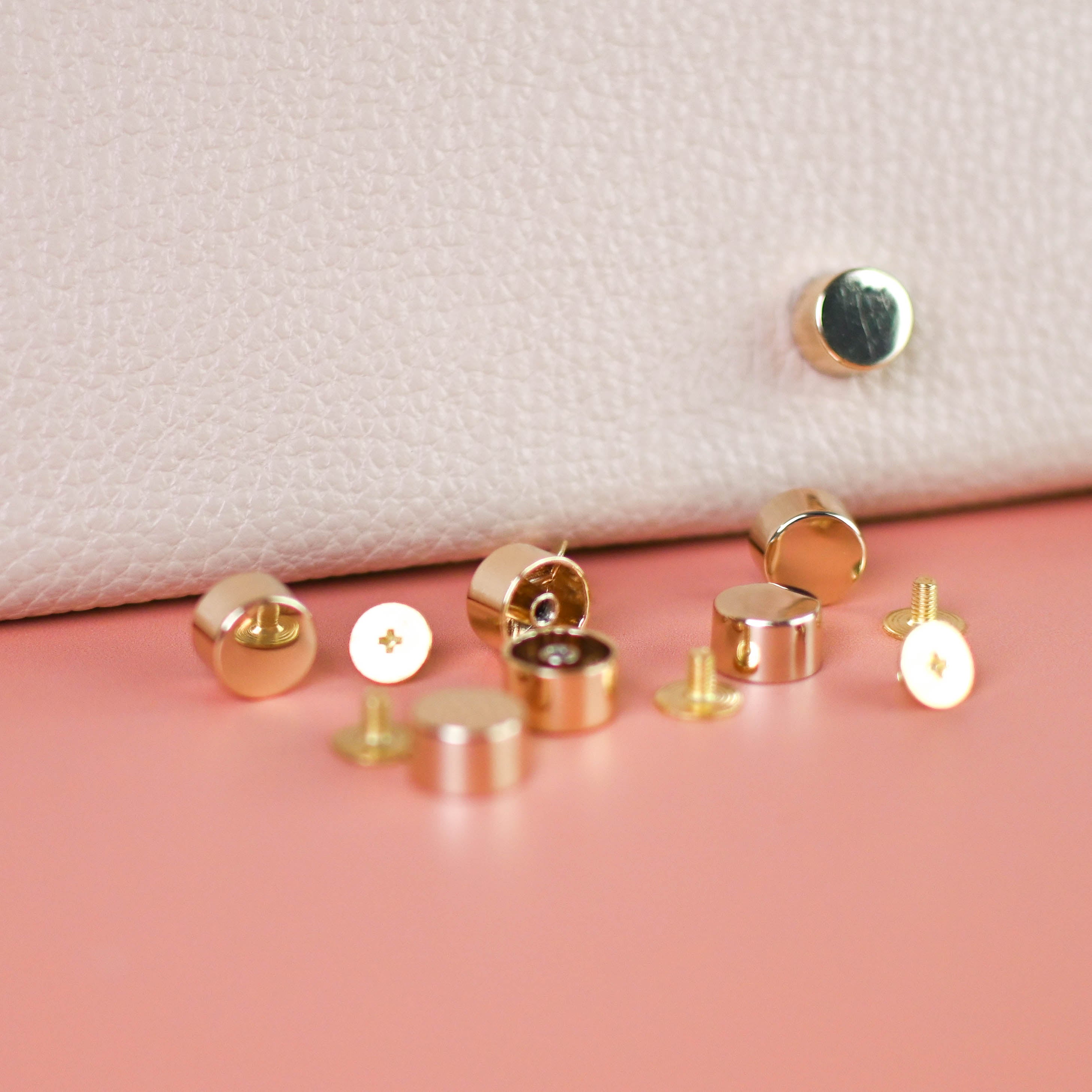 DIYEAH Taschenfüße 12mm - 10 Stück Silber | Bodennägel Für Handtaschen & Geldbörsen